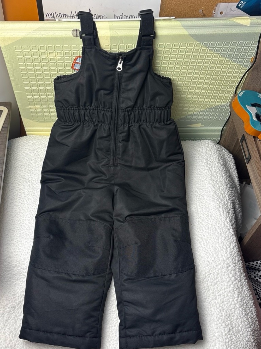 Healthtex Black Snow Bib Pants / 3t
